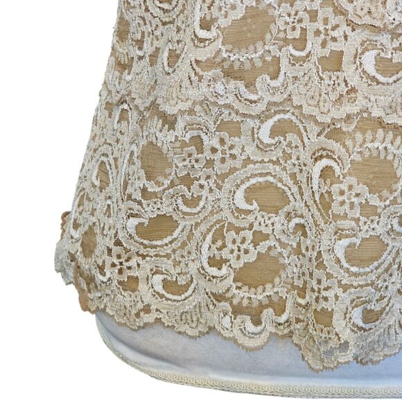Y2K Boston Proper Biege Tan Cream Lace Cami Tank Spaghetti Strap Camisole‎ - Picture 2 of 9